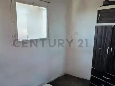 Juan del Campillo 2844 2800, Piso 0