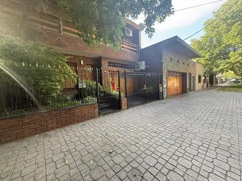 Venta Casa Banfield barrio inglés