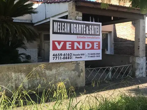 Casa en Venta con 1 cochera