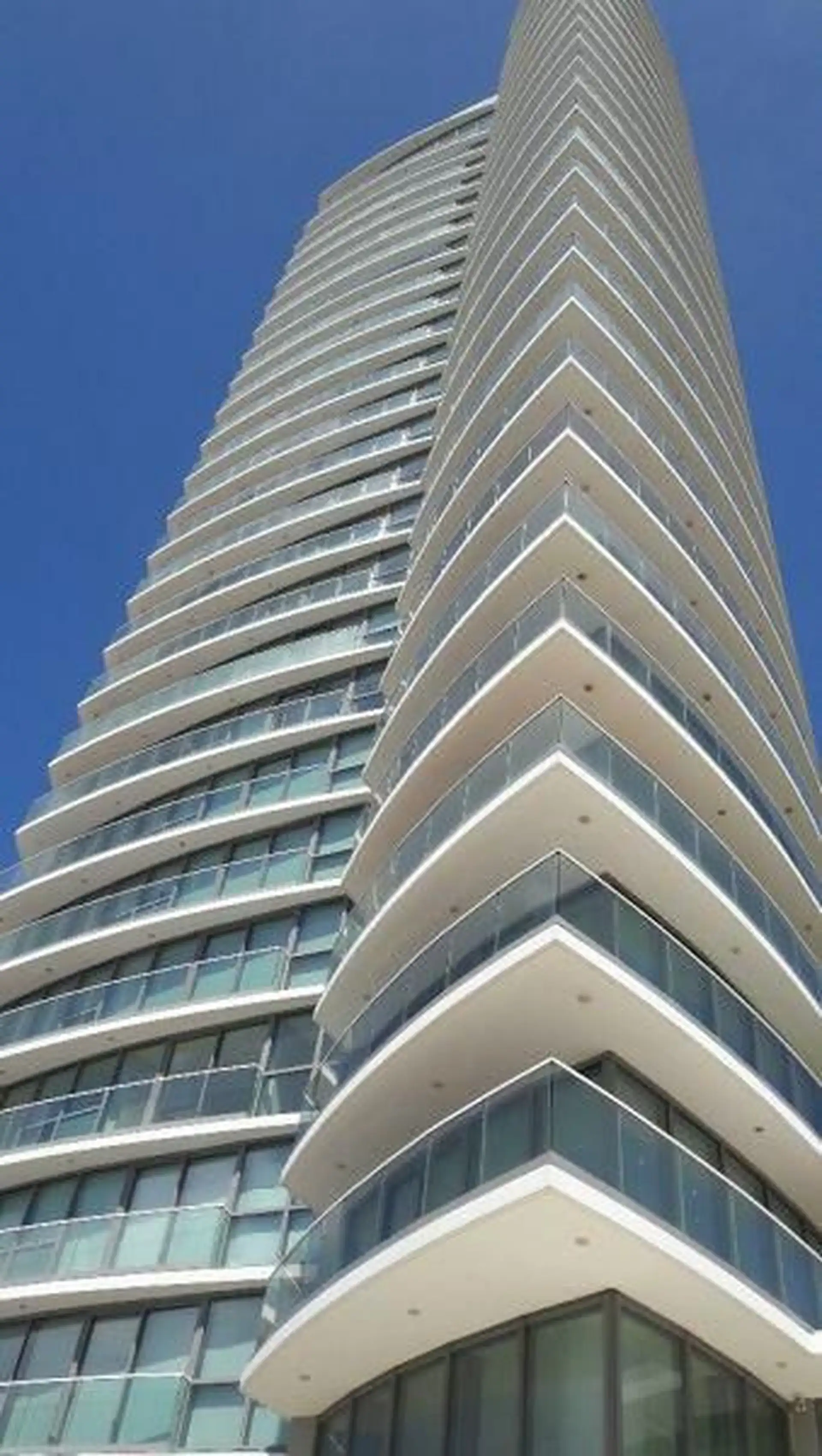 Venta de Departamento 5 AMBIENTES en Playa Chica, Mar del Plata MARAL EXPLANADA