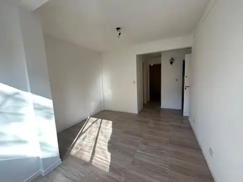 Departamento en Alquiler en Olivos Maipú/Uzal, $ 700.000