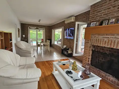 Casa en Venta de 5 dormitorios