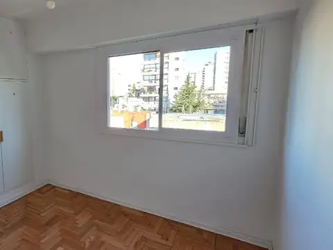 FRANKLIN 2000, Piso 4