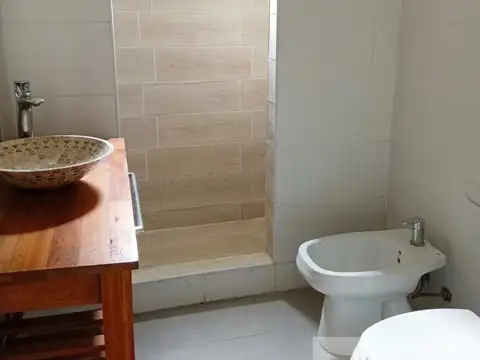 Departamento en Alquiler con 1 cocheras