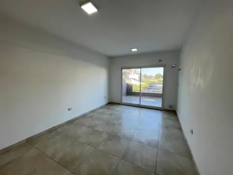 DEPARTAMENTO  2 AMBIENTES CON BALCON - PADUA CENTRO