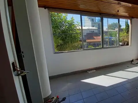 Depto Tipo Casa 4 ambientes con 1 baño