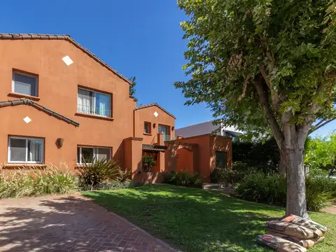 Casa en Venta al Suroeste
