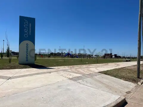 EXCELENTE LOTE en Cuestas de Manantiales 294 metros