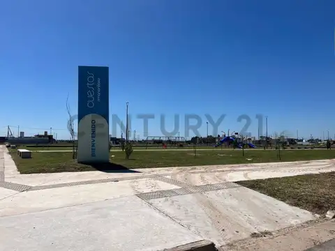 EXCELENTE LOTE en Cuestas de Manantiales 294 metros