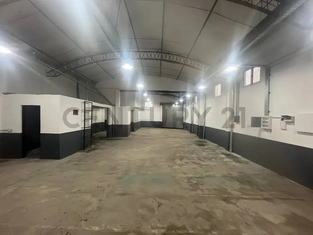 Pedro Ignacio Rivera 700, Piso 0