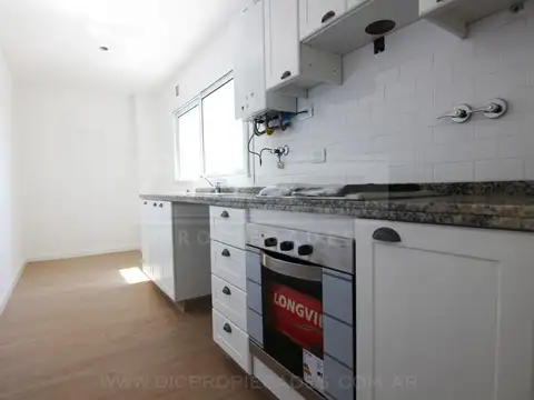 Departamento en Alquiler en Olivos Maipú/Uzal, $ 1.050.000