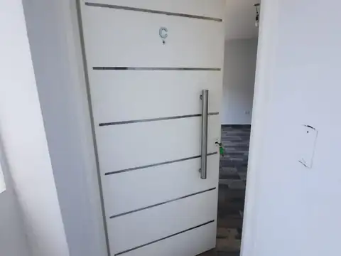 Departamento en Alquiler en Villa Bosch, $ 520.000