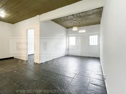 Depto Tipo Casa en Venta de 1 dormitorio