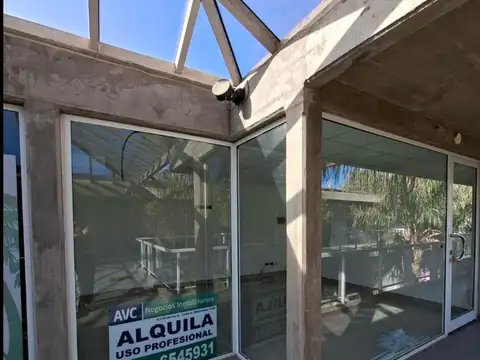 Oficina en Alquiler en Funes, Rosario