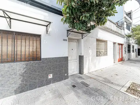PH 5 ambientes con terraza y sin expensas en Liniers