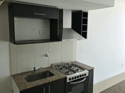 Departamento en Alquiler con 1 cocheras