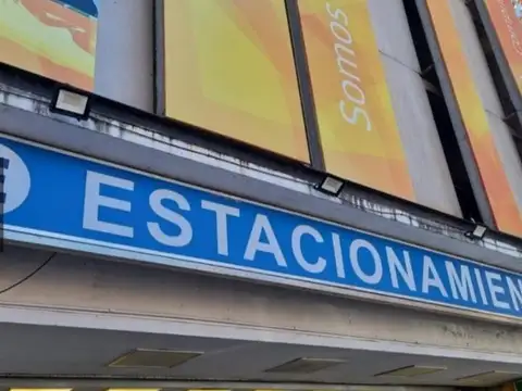 Cochera en Venta Cubierta