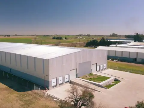 Nave Logistica 2.600 m² – Parque Industrial Alvear