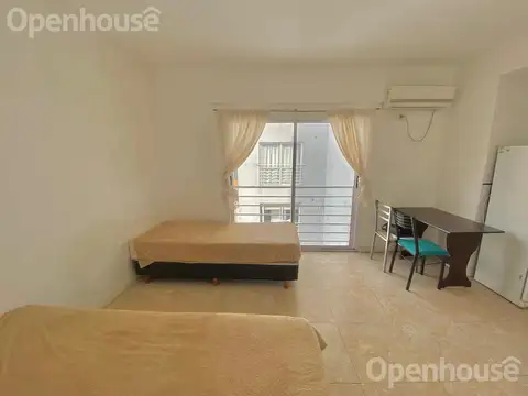VENTA Monoambiente muy luminoso, con cochera en Caballito