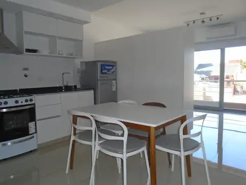 2 ambientes amoblados.Lavarropas.Contrafrente.Balcón