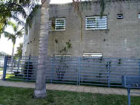 Oficina en Venta en Ituzaingó, USD 310.000