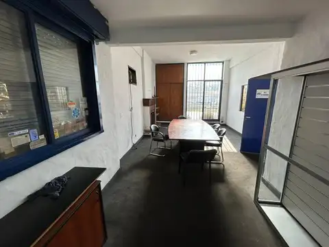 Depósito / Local en Alquiler 360 m2 Panamericana km.27 Don Torcuato. Salida a 2 calles.