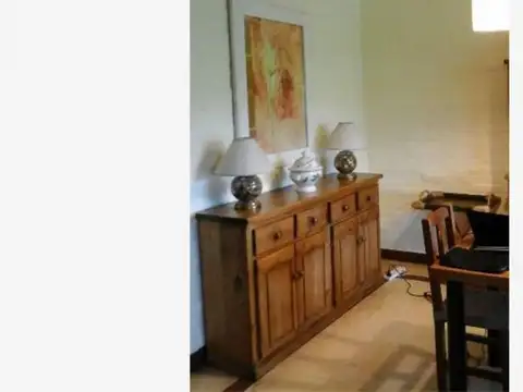 Casa en Alquiler Temporal con 4 cocheras