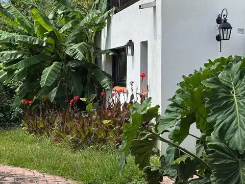 Casa en El Tipal Club de Campo