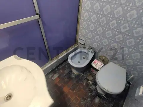 VENTA CASA CUATRO AMBIENTES A RECICLAR, VILLA PRIMERA MAR DEL PLATA