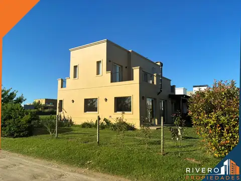 Casa en Venta en Horizontes al Sur, USD 210.000