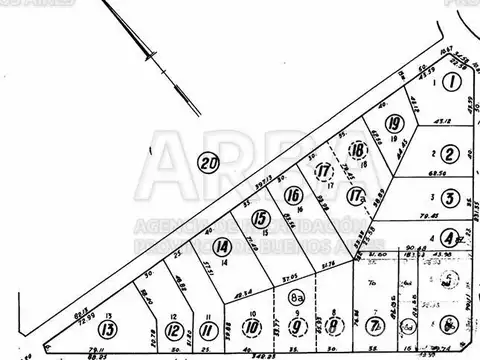 Terreno en Venta 77  mts Fondo