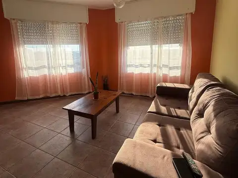 SE ALQUILA APARTAMENTO