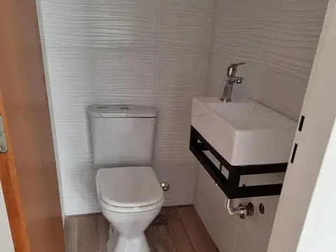 Casa en Venta en Castelar, USD 90.000