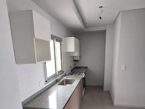 Güemes 5100, Piso 5