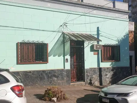Calle 25 De Mayo
