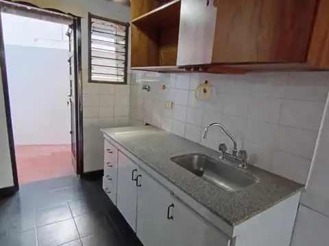Depto Tipo Casa en Alquiler en Wilde, $ 430.000