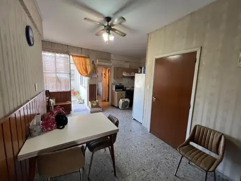 Depto Tipo Casa en Venta de 4 ambientes