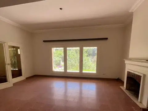Casa en Venta en Barrio Residencial Centro, USD 120.000