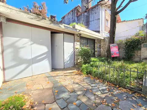 Esteban Echeverria 416