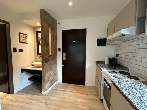 Carpinchos de Otamendi. Campana ruta 9, km 100