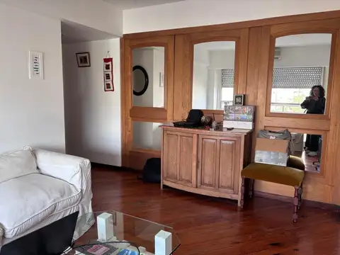 Av. Libertador 1200, Piso 9