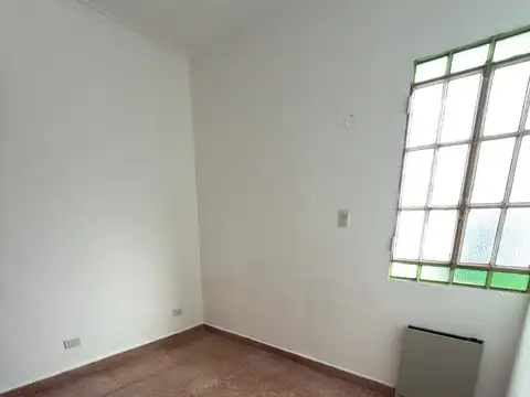 Depto Tipo Casa en Alquiler en Villa Pueyrredón, $ 1.600.000