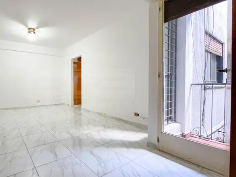 Juan de  Garay  2200 entre Villate y Vias