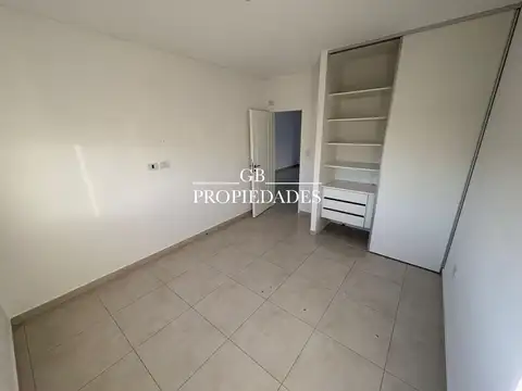 Venta de Casa en Santa Elena, Pilar