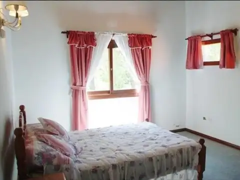 Casa en Alquiler de 4 dormitorios