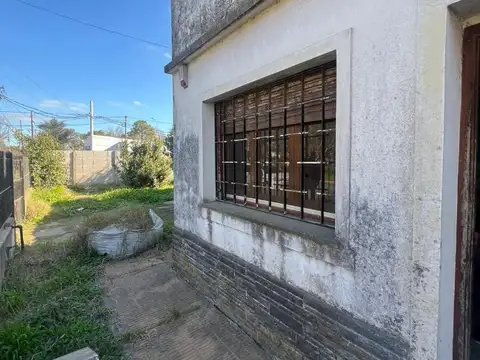 Casa céntrica en venta, Marcos Paz.