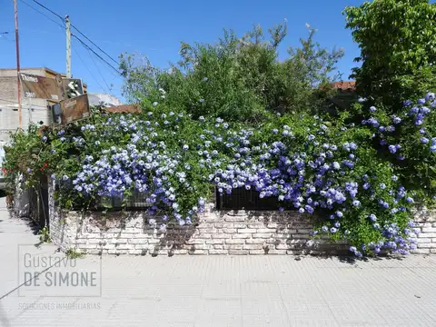 Casa 3 ambientes con 1 baño