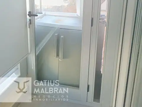 Departamento 3 ambientes con 2 baños