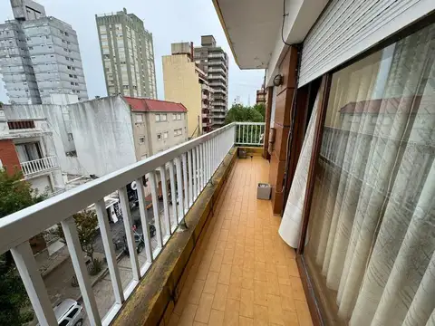 VENTA DEPARTAMENTO 3 AMBIENTES COCHERA