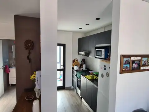 ¡Moderno Monoambiente a Solo 150 Metros del Mar!